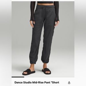 Lululemon Dance Studio mid- rise pant, short